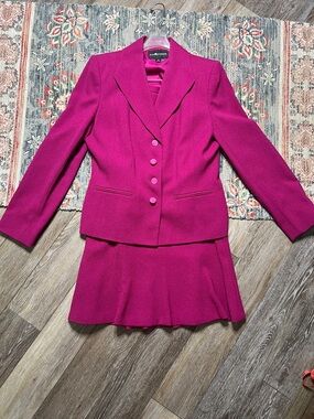Sag Harbor Suit vintage pink blazer skirt set